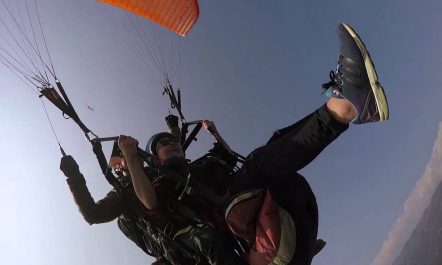 Sky roller coaster || Scary Paragliding stunt by a Beautiful…