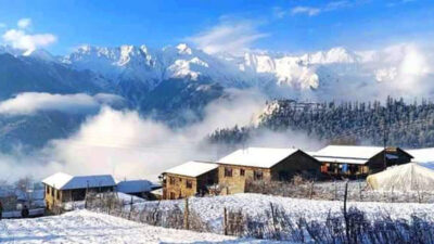 नेपालको हिमाली क्षेत्रमा हिमपात, बढ्न थाल्यो देशैभर चिसो !